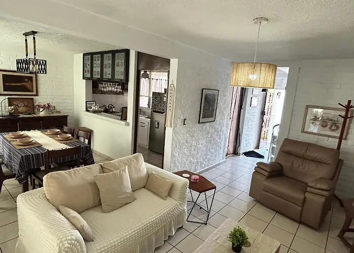 Charming And Cozy Little House Near Wtc & Hilton Heart Of Escalon San Salvador